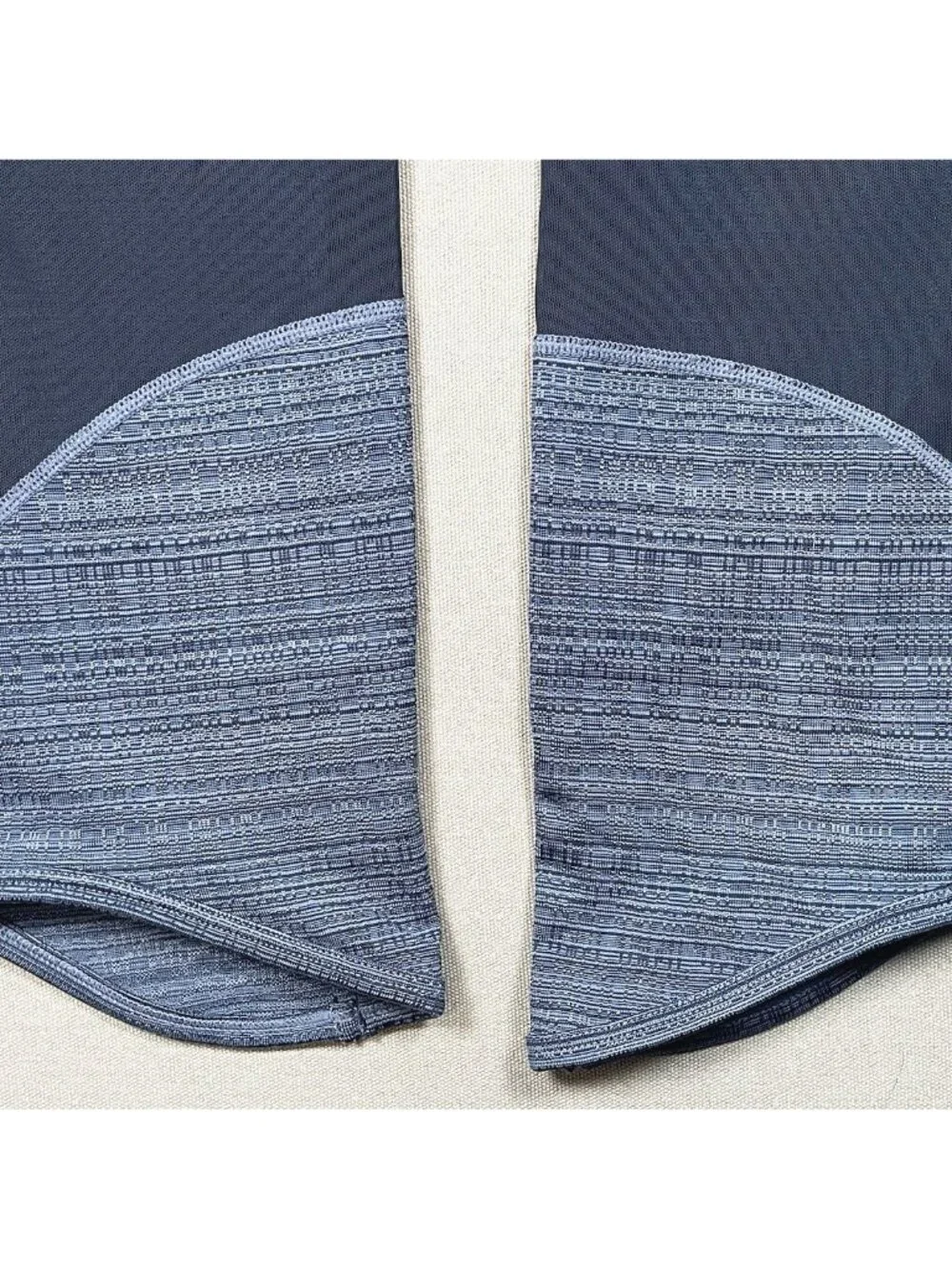 Athleta High Rise Jacquard Mesh Chat To Town Blue Capri Legging - Size Small